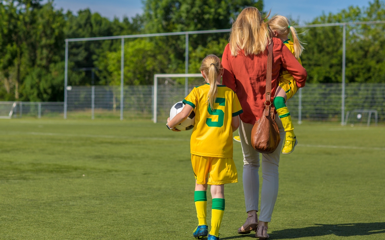 Parintii intreaba: Scoala vs. Sport. Cum sa le echilibram.